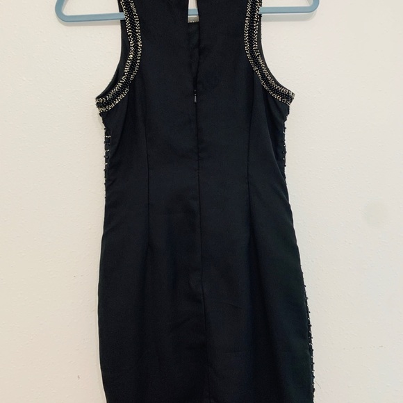 Adelyn Rae Dress - Picture 2 of 5